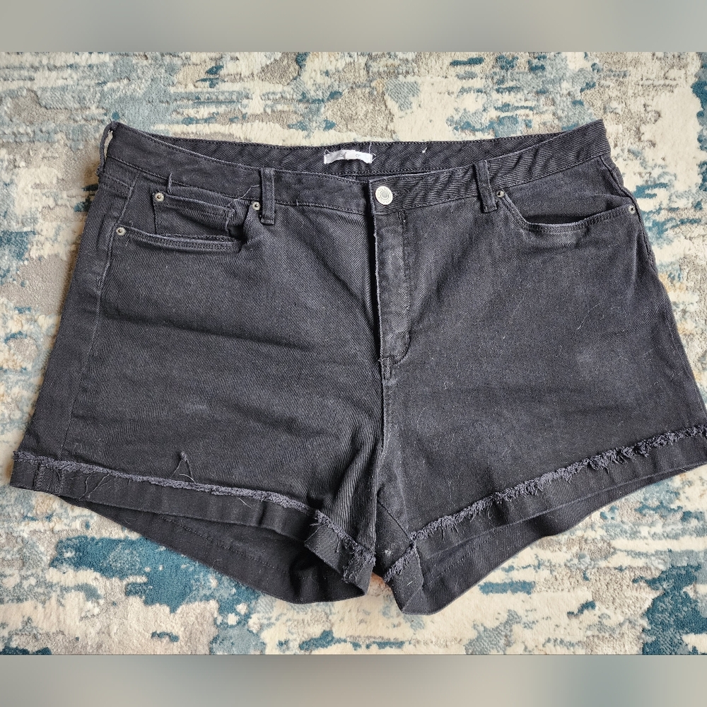 Black Denim Shorts Plus 20